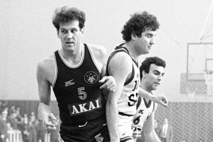 Γκούμας, Γκάλης