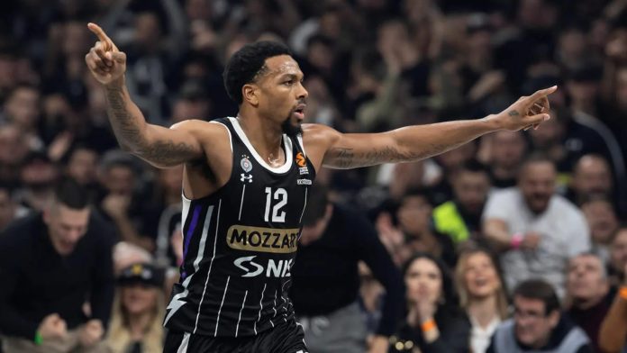 Παρτίζαν Sterling Brown